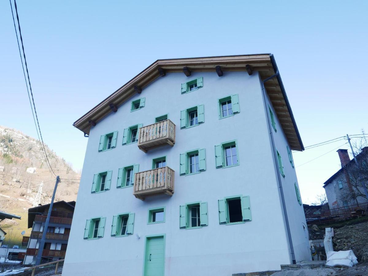 La Rocia 2 Apartment Rocca Pietore Luaran gambar