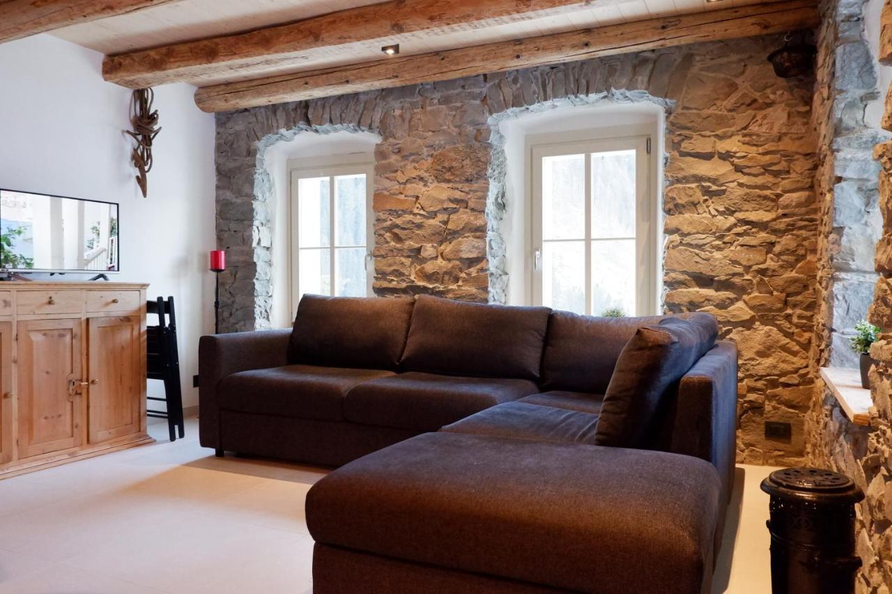 La Rocia 2 Apartment Rocca Pietore Luaran gambar